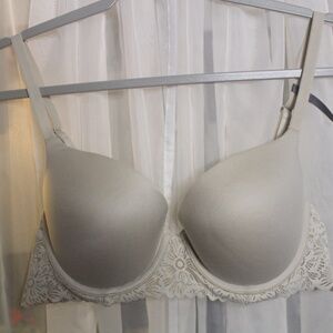 NWT Beautiful Womens Tan Aerie Bra with lace detail in  sz 36C